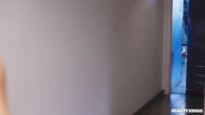 Selina Bentzs Locker Room Fuck With Coach - hotmovs.com