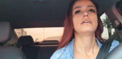 Slutty delivery driver catches gifted passenger masturbating from behind! - inxxx.com