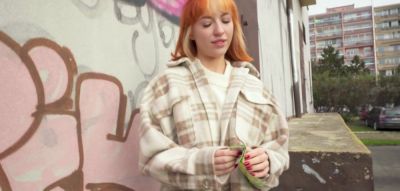 Blow Job - Redhead Russian Reveals All - inxxx.com - Russia