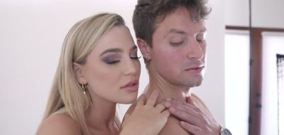 Blake Blossom - Jay Romero - Blow Job - Must Watch Hot Chemistry between Flirtatious Blake Blossom and Photographer - inxxx.com