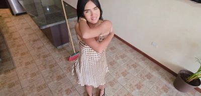 The sister-in-law lets herself be caught for a few dollars - inxxx.com