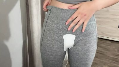 My Girlfriend Masturbates in Tight Leggings - Big Ass Latina Amateur Homemade POV - veryfreeporn.com - India
