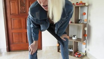 Blonde Teen MissAnja_FH Squirts and Pees in Her Jeans - Wet Solo Fingering - veryfreeporn.com - Britain