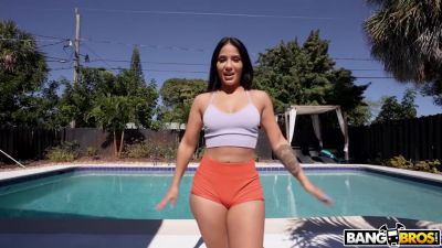 Anais Amore’s Perfect Booty - hotmovs.com