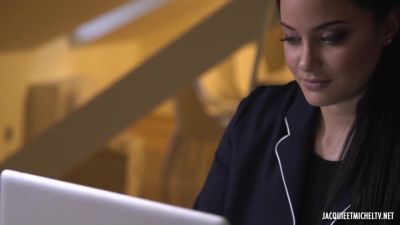 Caly, 35, likes to be in charge! - Jacquie et Michel TV - hotmovs.com - France