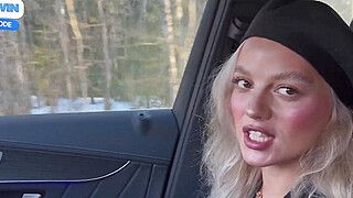 A beautiful Tinder slut sucks on the first date - ah-me.com