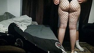 Romanca de 18 ani in dres fututa in cur capra la prima intalnire pe tinder - ah-me.com