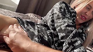 Думаешь Жена Без Тебя Скучает? Нет Она И Без Своего Куколда На Члене Друга - ah-me.com