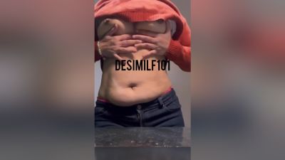 Caught Masturbating At Work - desi-porntube.com - India