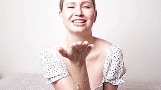 Stella Cardo - An ordinary village girl reveals her secrets - ah-me.com