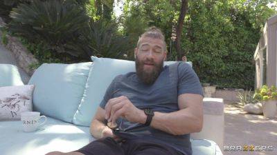 Azul In The Pool With Xander Corvus, Azul Hermosa - Brazzers - hotmovs.com