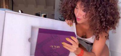 VVD RIDER DESIGN SEX TOY UNBOXING, RIDE AND ORGASM - inxxx.com