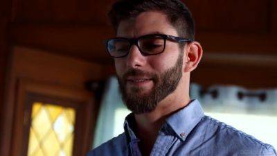 Booty,booty Please With Britney Amber - hotmovs.com