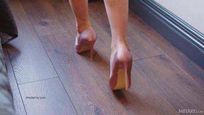 Morning Flowers - Hilary C - hotmovs.com