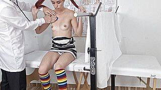 My gynecologist plays with my pussy! - ah-me.com