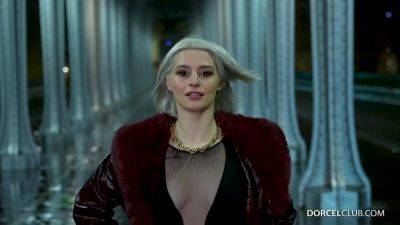 Christy White - Fetish Night - videomanysex.com