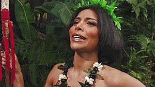 I stumbled upon a hot trans warrior babe - ah-me.com