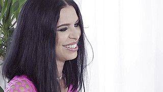 Kira Queen - Throated Ruin My Makeup [pov] - ah-me.com