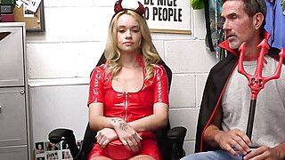 Chubby female officer wants suspect to suck dick - ah-me.com