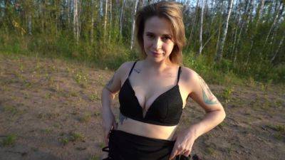 A Walk In The Forest With Nashidni - videomanysex.com - Russia