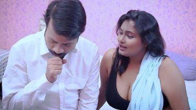 Horny Indian Stepmom Seduces Son for Hardcore Desi Sex - porntry.com - India