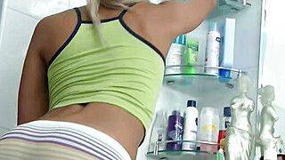 Skinny Step-Sister seduce to Fuck... - ah-me.com