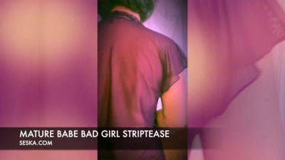 Bad Girl Striptease - Seska - hotmovs.com