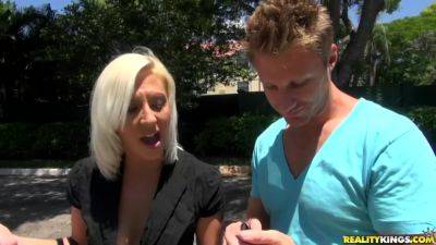 Romeo Price - Best In Booty - RealityKings with Romeo Price, Aubrey Rain - hotmovs.com