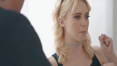 Inexperienced Virgins Decide To Explore Their Sexuality - hotmovs.com