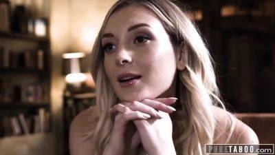 Seth Gamble - Charlotte Sins - Blonde Sex Addict Charlotte Sins Convinces Her Sex Counselor To Relapse With Her - Seth Gamble - videomanysex.com