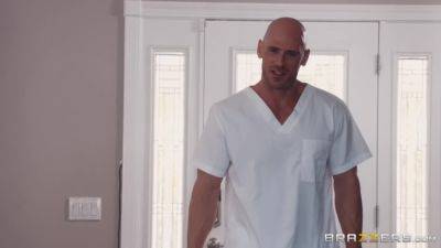 Kira Noir - Oily Yoga With Johnny Sins, Kira Noir - Brazzers - hotmovs.com