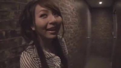 Fabulous Japanese Slut In Hottest Couple, Handjob With Jessica Kizaki - hotmovs.com - Japan