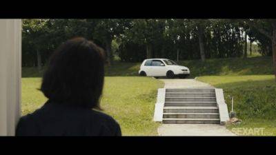 Olive Glass - Qui Con Me - Maya Sinn & Olive Glass - hotmovs.com