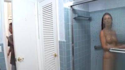 Giant Vibrator Satisfying Babes Hairless Beaver - hotmovs.com