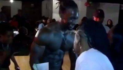 Hot MILF Gives Blowjob to Male Stripper - xxxfiles.com