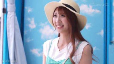 250201美形モデルとして注目される奥さんd4 - upornia.com