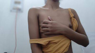 Selfie Close Up Queefing Creamy Pussy - desi-porntube.com