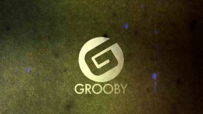 GROOBYGIRLS Zexy Zoey T with hard cock - drtvid.com