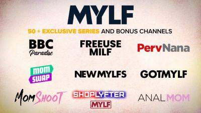 Billie Jean Austin proves to stepnana she's a woman by taking a hard pounding in every hole - sexu.com