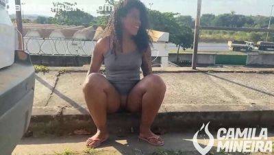 Married Amateur Wife Shows Off Her Pussy in Public - No Panties, Big Ass - veryfreeporn.com