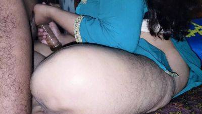 Hot Pakistani Princess Gets First-Time Love and Sex with Cousin at Home - porntry.com - Pakistan