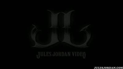 Jada Stevens Amazing DP Anal - Exclusive Scene - JulesJordan - hotmovs.com