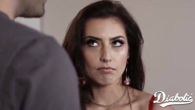 Stepbrother & Stepsister Sexual Tension Turns To Fucking - hotmovs.com