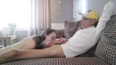 Caught Him Sneaking a Wank, So I Dropped to My Knees and Showed Him My Mouth Feels Better Than His Hand! - xxxfiles.com - Britain