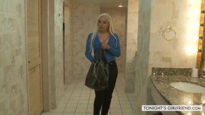 Voluptuous Milf Luna And Horny Youngster - hotmovs.com