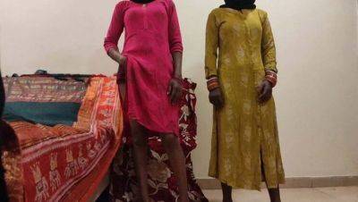 Real Desi Village Threesome: Housewife and Step Sister Hot Sex Full Video - veryfreeporn.com - India