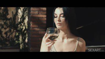 Mesmerize - Simon & Alex Romero - hotmovs.com