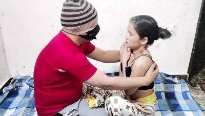 Desi Maid Fucked Hard in Kitchen While Cooking Chicken - Naasrin Khan - veryfreeporn.com - India