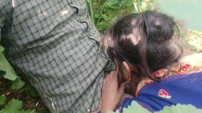 Khet Mai Milk Pressing Boobs Cum Nikala Mouth Mai - desi-porntube.com - India