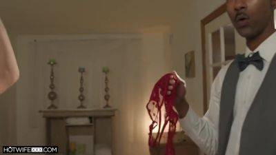 Blonde Milf Takes Bbc - hotmovs.com